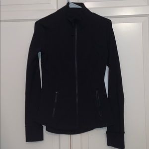 Black lulu lemon jacket